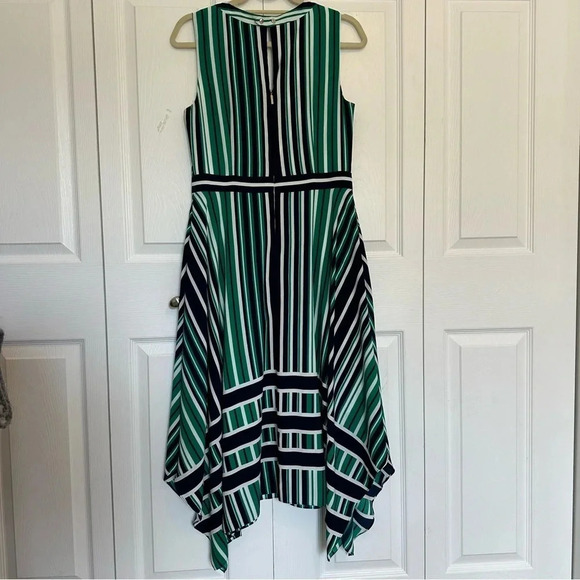 Elegant Striped Green and Blue Dress - Picture 3 of 13